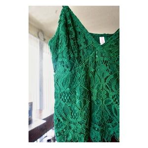 Green Lace Semi Cropped Top